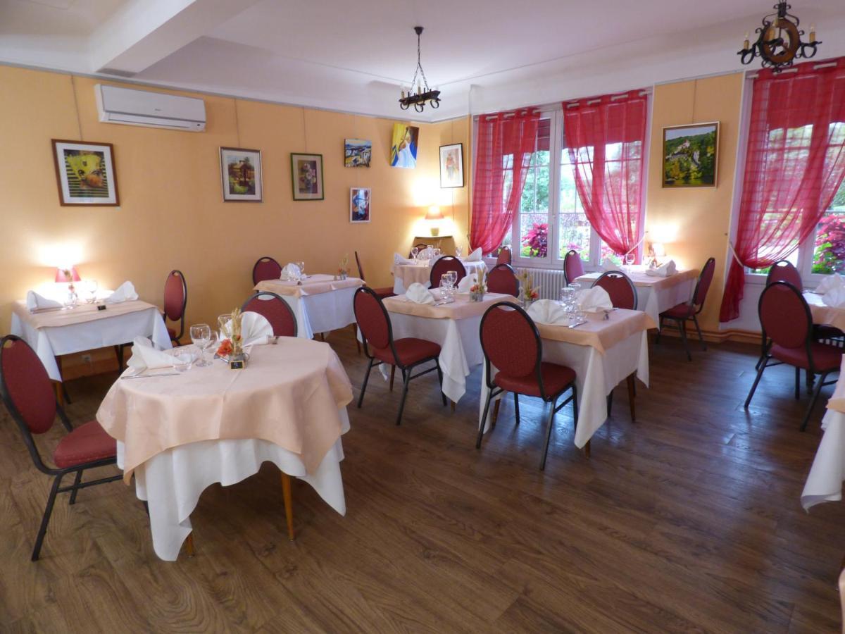Le Chalet De La Foret Hotel 3 Etoiles Et Restaurant Vierzon Dış mekan fotoğraf