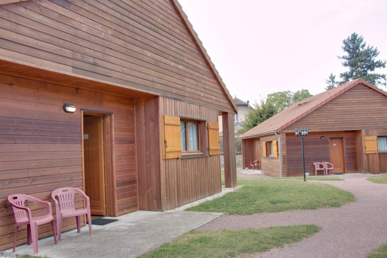 Le Chalet De La Foret Hotel 3 Etoiles Et Restaurant Vierzon Dış mekan fotoğraf