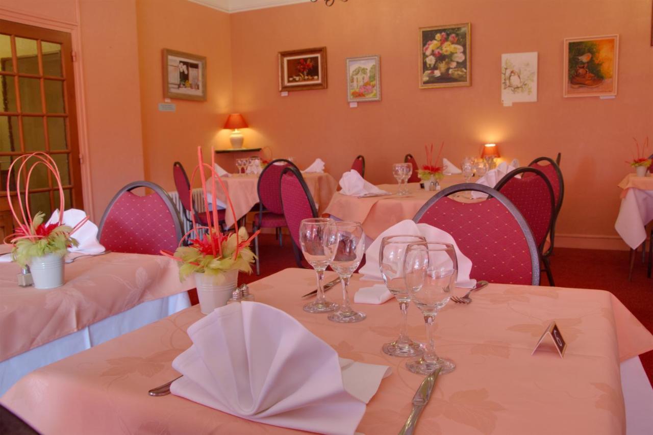 Le Chalet De La Foret Hotel 3 Etoiles Et Restaurant Vierzon Dış mekan fotoğraf